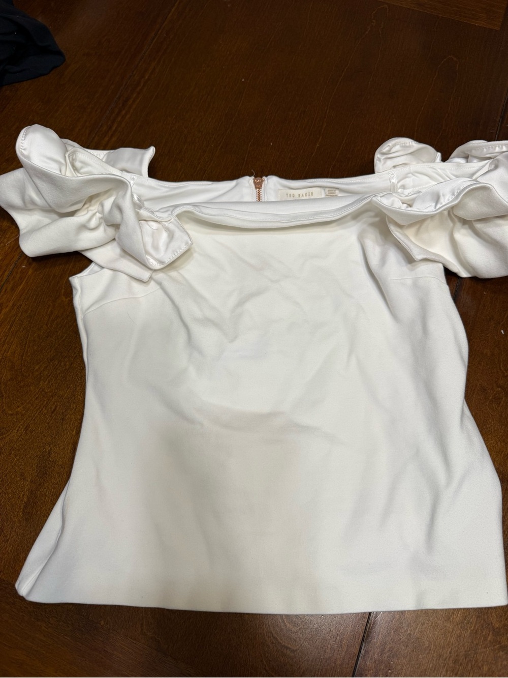 Ted Baker Off The Shoulder Top White Ruffle Sleeve Blouse Zip Scuba Size 8